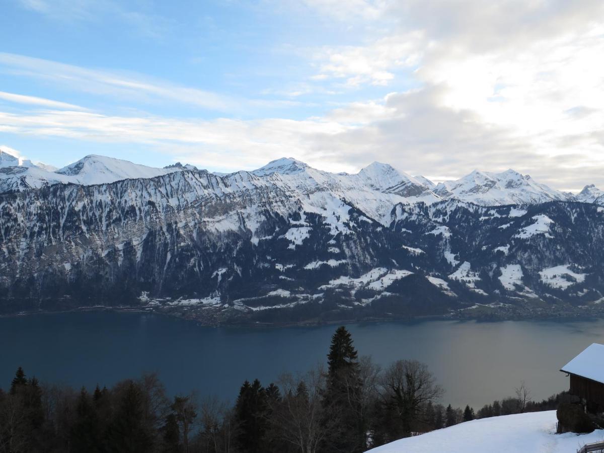 App. Seeblick Top Of Interlaken Beatenberg Exteriör bild